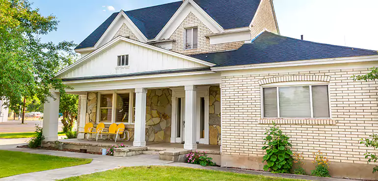 Why Homeowners in Lakewood Sell Their Houses After Losing a Job – And How We Can Help