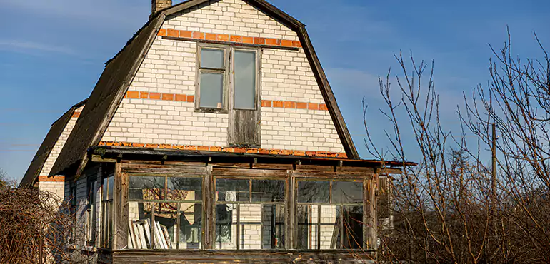 Types of Houses We Buy Without Repairs in Lakewood, CO