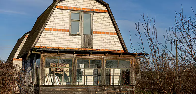 Own a Rental in Disrepair? We’ll Take It Off Your Hands in Lakewood