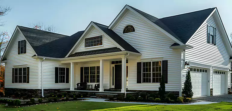We Buy Torn Down Houses in Any Condition Across Lakewood – Get a Cash Offer Today